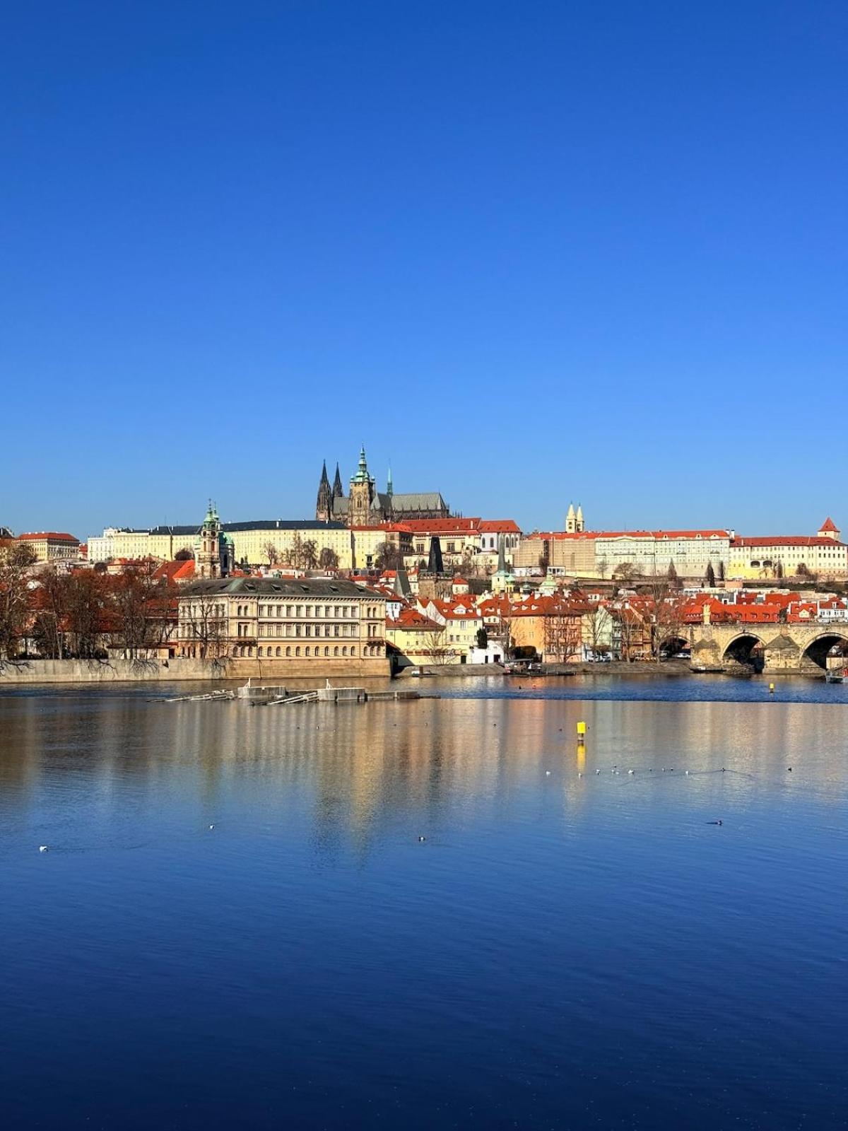 Riverside N22 Praga